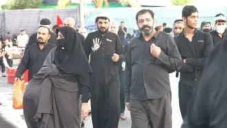 نمایی دیگر از عبور زوار