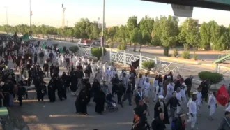 نمایی از جمعیت زوار حضرت ابا عبد الله علیه السلام