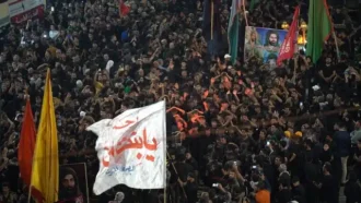 ورود دسته‌جات مختلف به جمع عزاداران حسینی