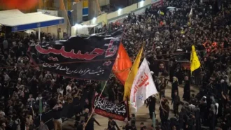 حضور هیئتها و دسته های مختلف در جمع عزاداران حسینی
