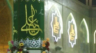 حرم حضرت علی (علیه السلام) که در جشن عید غدیر، آذین بندی شده است